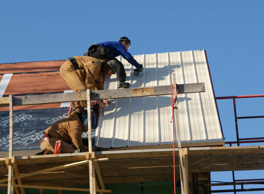 Metal Roof Replacement Services-Largo Metal Roofing Company